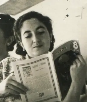 Mamá leyendo